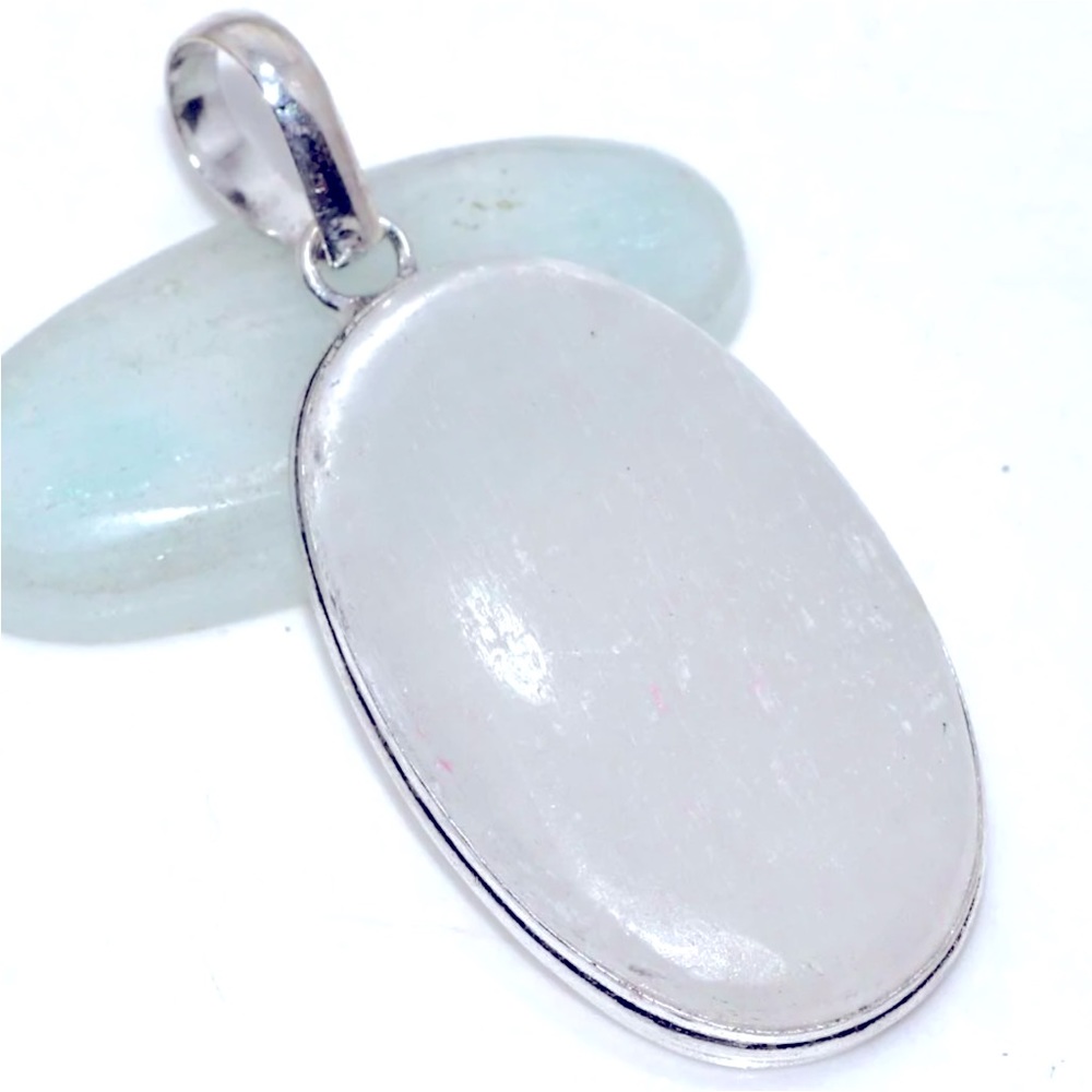 Selenite silver pendant - Picture 3 of 7